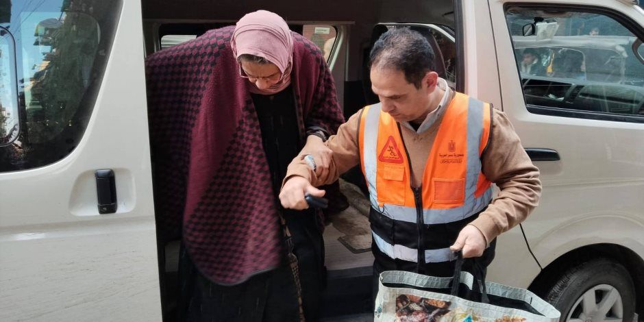 التضامن: فرق التدخل السريع تكثف جهودها لإنقاذ ودعم الأطفال والكبار بلا مأوى خلال أول أيام رمضان