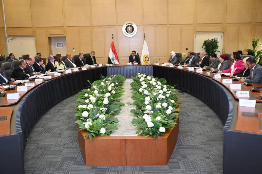 خالد هاشم: إعادة هيكلة مركز تحديث الصناعة بشكل كامل .. ولجنة خبراء لدعم القطاع