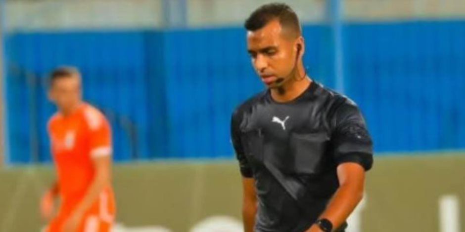 مصطفى الشهدى حكما لمباراة الأهلى وسموحة غدا فى الدورى المصرى
