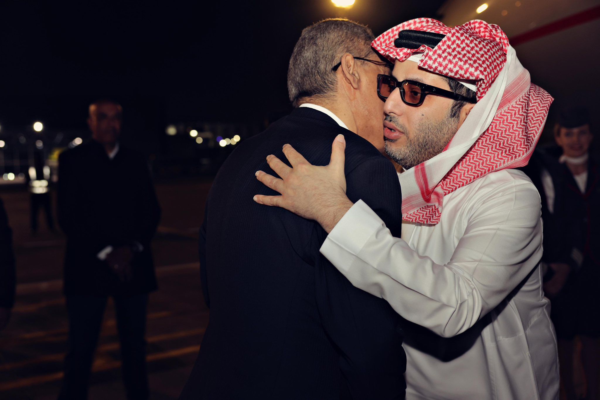 تركي آل الشيخ يعلن وصوله إلى مصر في زيارة رسمية لعدة أيام.. فيديو وصور