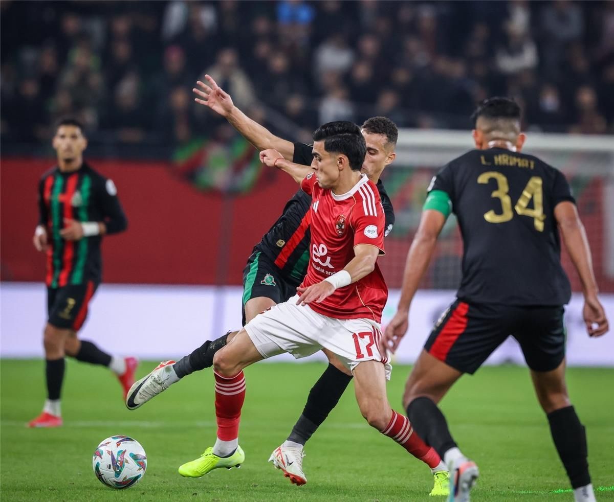 هل ينجح الأهلي في اعتلاء صدارة الدوري بعد...