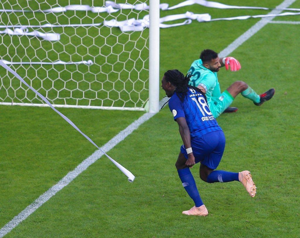 اطّلع على مجانًا القنوات الناقلة لمباراة الهلال ضد التعاون...