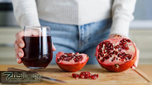 ماذا يحدث لجسمك عند شرب عصير الرمان يومياً؟.. نتائج مذهلة وتحذير طبي