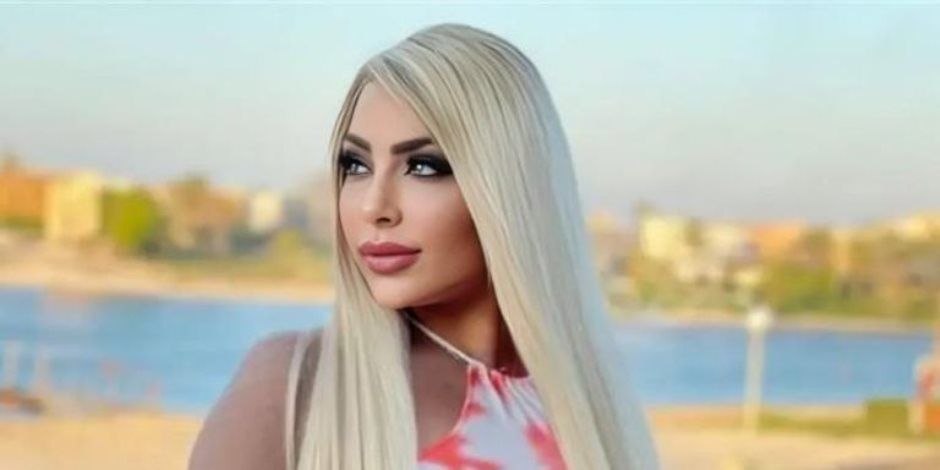 تأجيل محاكمة سارة خليفة بتهمة إدخال هاتف إلى السجن لجلسة 5 مارس القادم