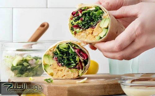 ماذا يحدث لجسمك عند تأخير وجبة الغداء؟.. اكتشف التأثيرات غير المتوقعة