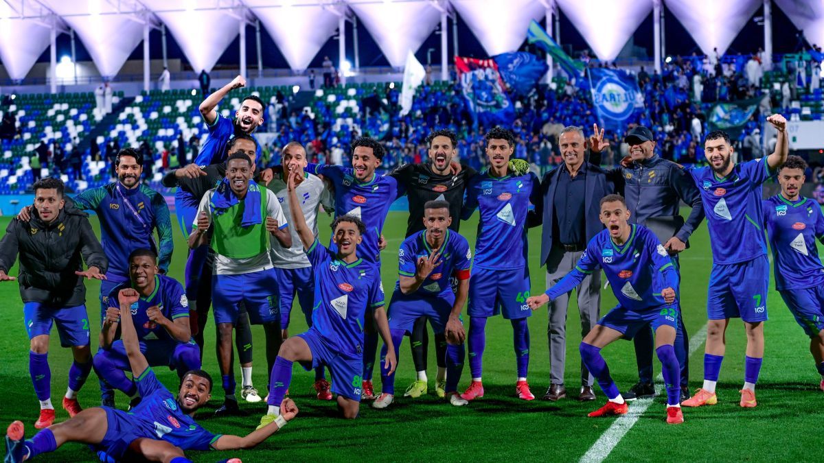 اطّلع على مجانًا القنوات الناقلة لمباراة الفتح ضد ضمك...