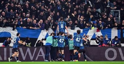 أتالانتا يطيح بدورتموند من الملحق