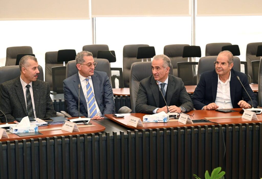 خالد هاشم: آلية تمويل جديدة للمشروعات الصناعية عبر صناديق الاستثمار