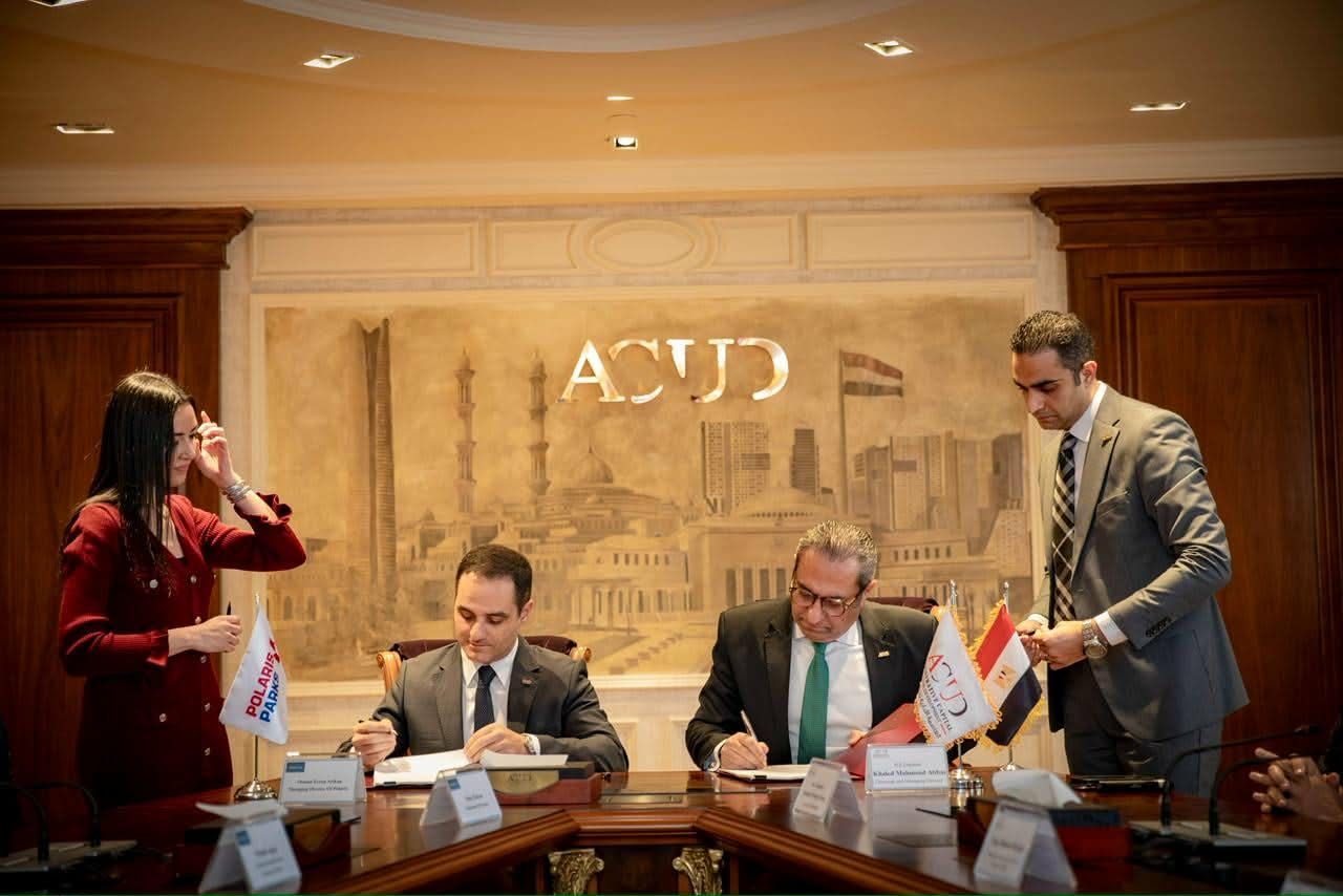 شراكة بين العاصمة الجديدة وبولاريس باركس لتطوير مجمع صناعي باستثمارات 120 مليون دولار