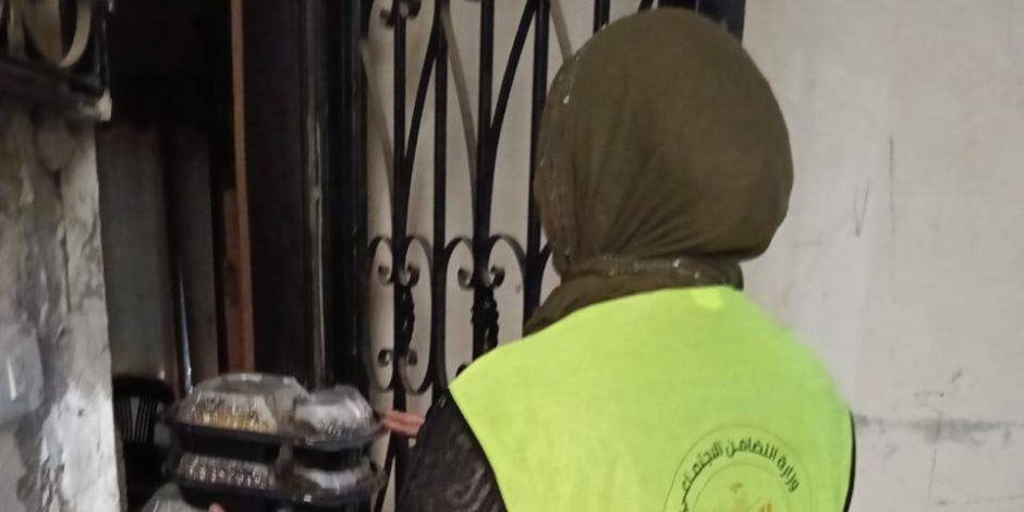 التضامن: توزيع 15 ألف وجبة على أهالي مناطق مشروعات السكن بديل العشوائيات