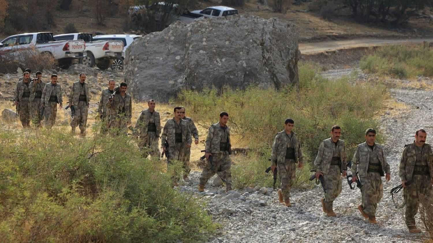 إسرائيل تزود مجموعات كردية إيرانية بالأسلحة منذ أشهر.....