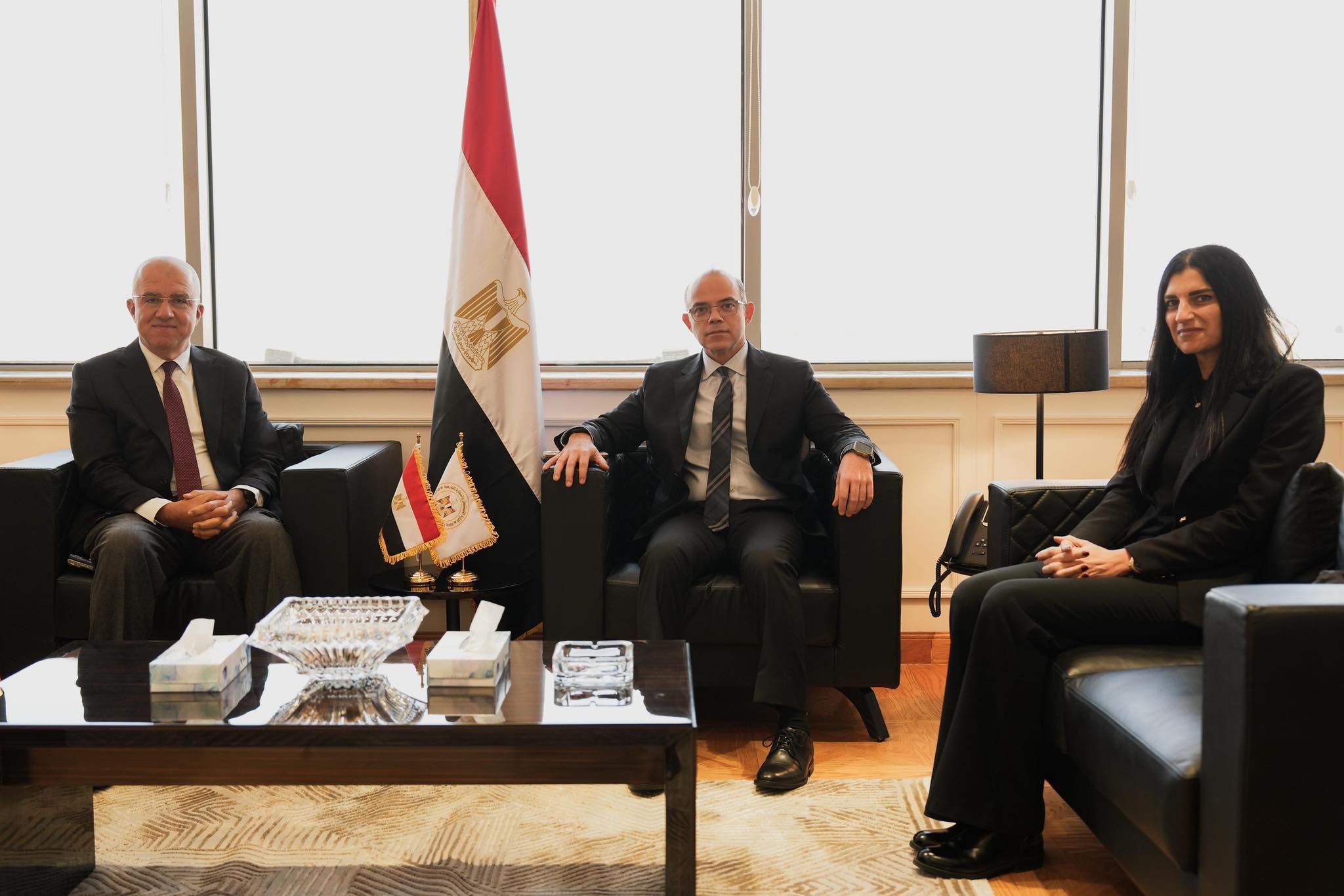 وزير الاستثمار: حريصون على التعاون مع اتحاد الصناعات المصرية لتعزيز تنافسية الاقتصاد