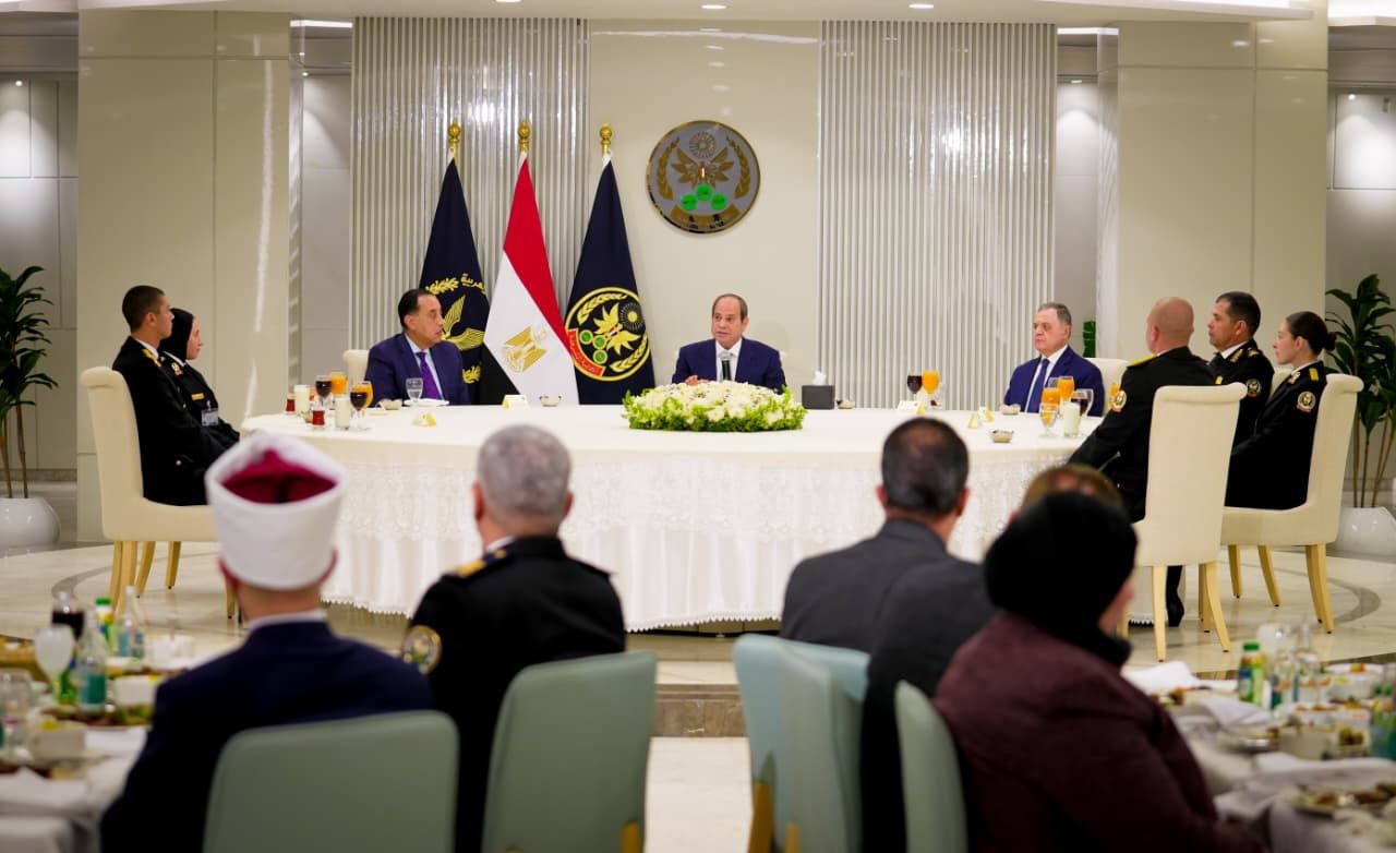 الرئيس السيسي يشارك في حفل إفطار أكاديمية الشرطة