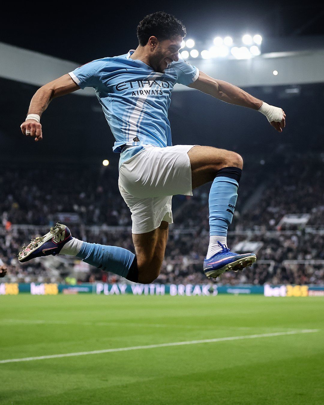 ”ثنائية عمر مرموش تقود السيتي لربع النهائي” اطّلع على...