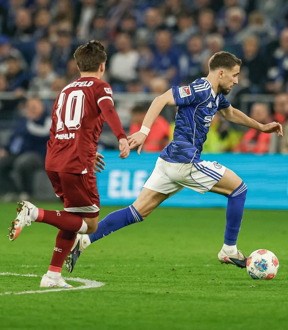 رسميًا منتخب الجزائر يضم موهبة أوروبية جديدة قبل...