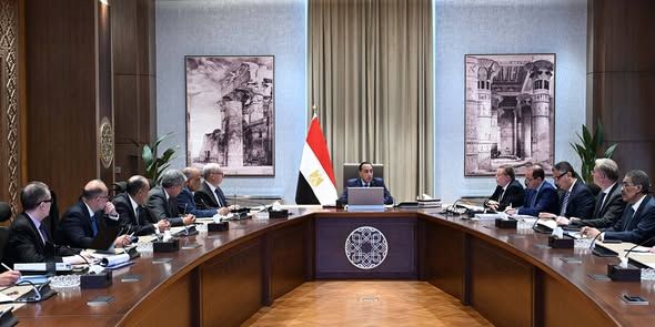 مدبولي يوجه بتحديث خطط الاستجابة لمواجهة تداعيات التصعيد العسكري بالمنطقة