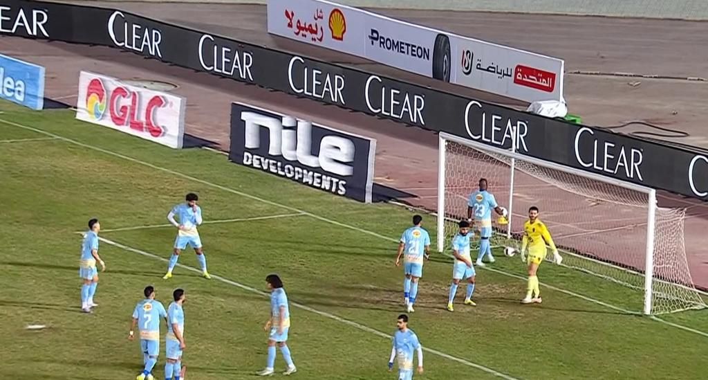 ”وصلة شتائم ورسائل نارية” اطّلع على جماهير الأهلي تُهين...