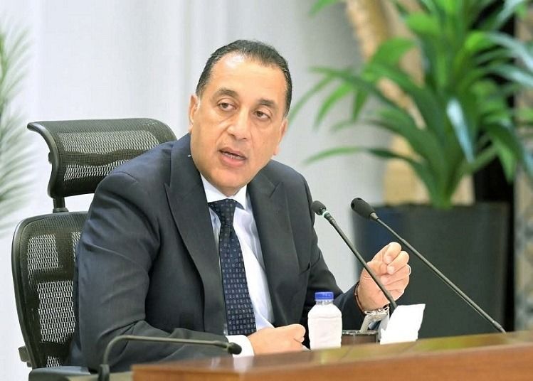 مدبولي: زيادة أسعار الوقود إجراءات استثنائية وسيتم مراجعتها بعد انحسار آثار الأزمة