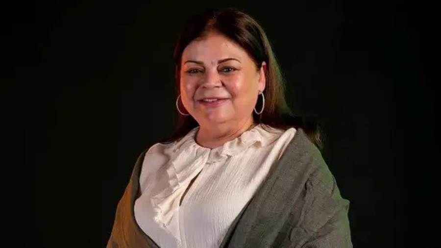 الفنانة ماجدة زكي تخضع لعملية تركيب دعامة بالقلب تعرضت الفنانة ماجدة زكي لأزمة صحية خلال الساعات القليلة الماضية استدعت نقلها بشكل عاجل إلى أحد المستشفيات الخ إقرأ المزيد