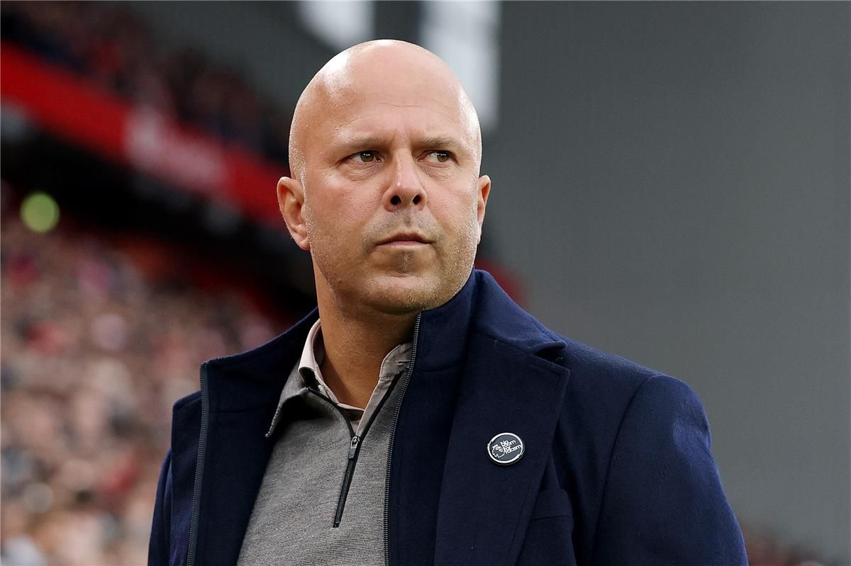 بعمل غضب الجماهير.. إدارة ليفربول تحسم مستقبل ٱرني...