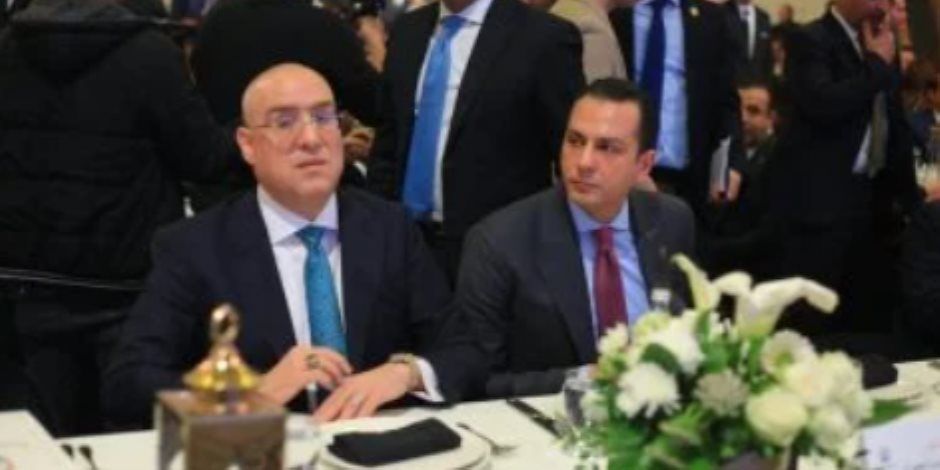 حزب الجبهة الوطنية ينظم ملتقى لمناقشة تداعيات التصعيد العسكرى فى المنطقة بحضور وزراء ورؤساء أحزاب وسياسيين وإعلاميين (صور)