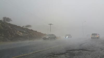 أخبار اليمن : الأرصاد يحذّر من السيول وتدنّي الرؤية