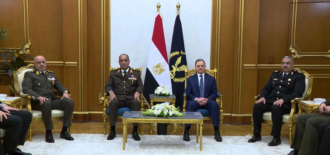 جناحا الأمن في لقاء المحبة.. وزيرا الدفاع والداخلية بحفل إفطار العيون الساهرة