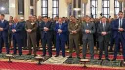 الرئيس السيسى يؤدى صلاة الجمعة بمسجد المشير احتفالا...