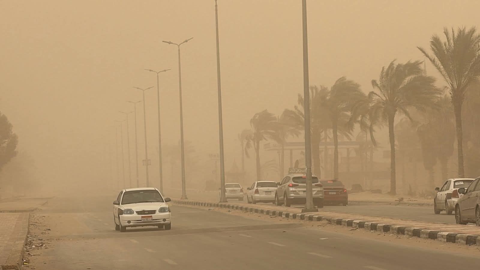 رفع درجة حالة الطوارئ بالمحافظات للتعامل مع سوء الأحوال الجوية وعدم استقرار الطقس