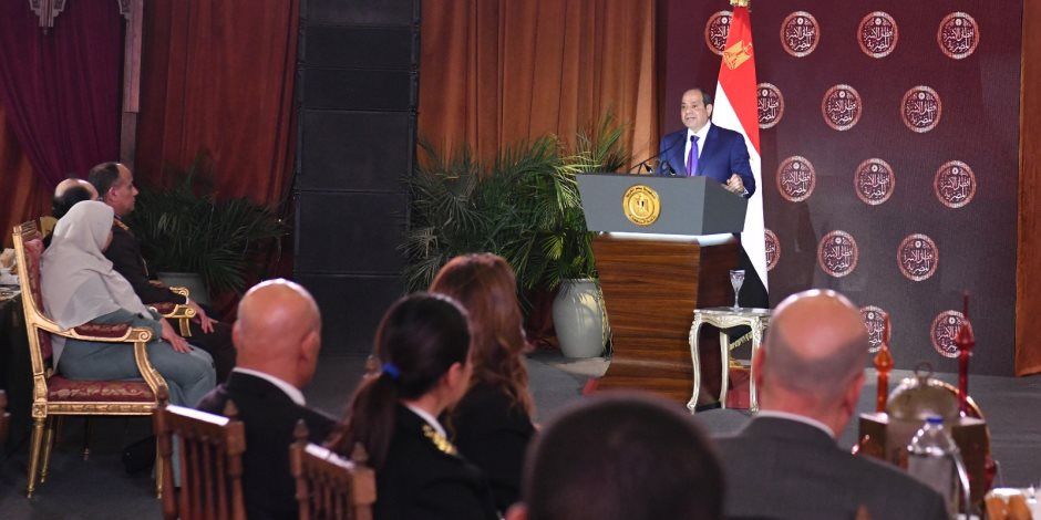 الرئيس السيسي يحذر: حرب الخليج تداعياتها خطيرة وستطال الجميع دون استثناء