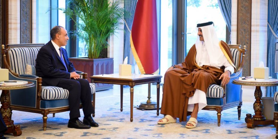 بتوجيهات من الرئيس السيسى.. وزير الخارجية ينقل رسالة دعم كامل وتضامن مصر التام إلى أمير قطر