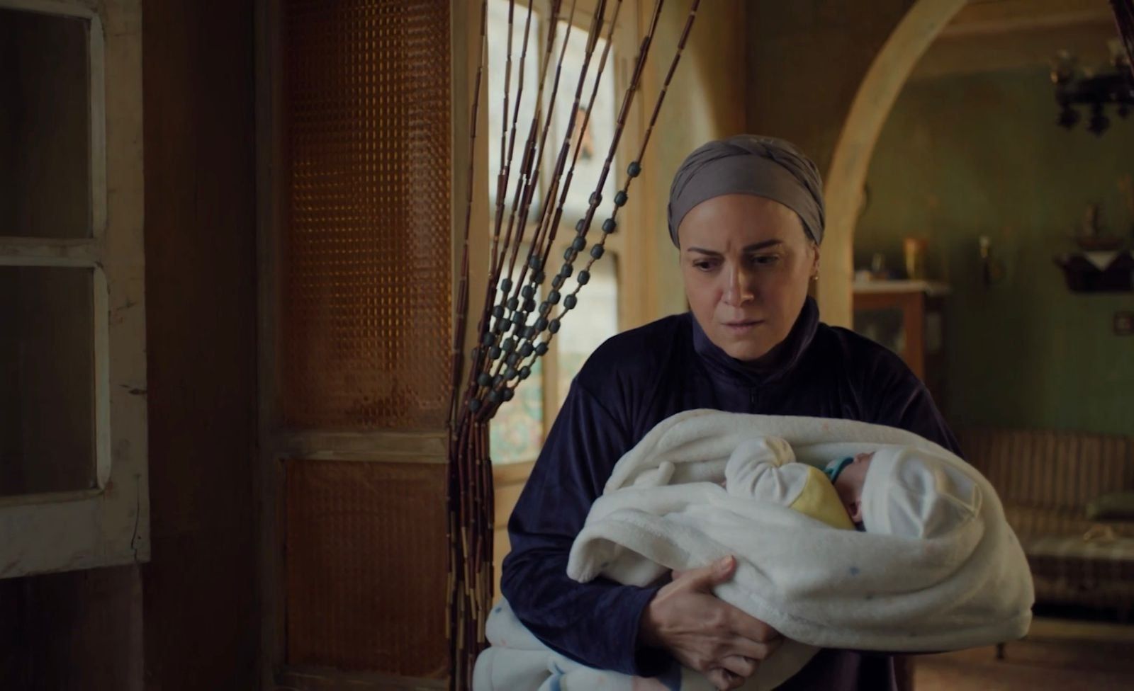 الحلقة 12 من المسلسل المصري حكاية نرجس.. الأحداث...