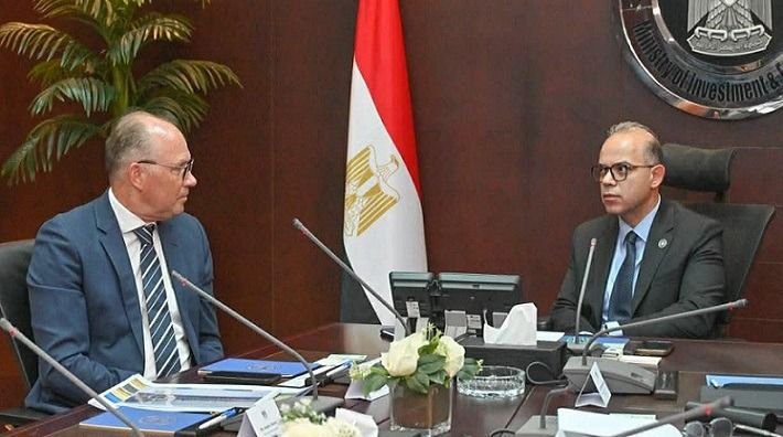 وزير الاستثمار يبحث مع تحالف «رينيرجي جروب» مشروع الطاقة الخضراء وإنشاء مركز بيانات بسيناء