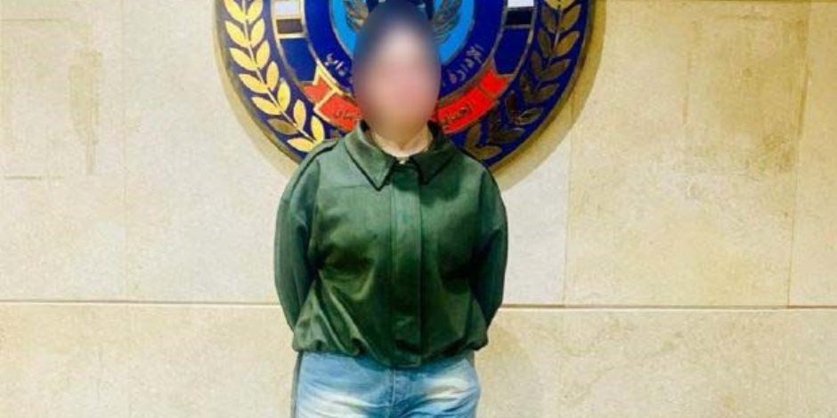 ضبط صانعة محتوى بالقاهرة لنشرها مقاطع فيديو بملابس خادشة للحياء