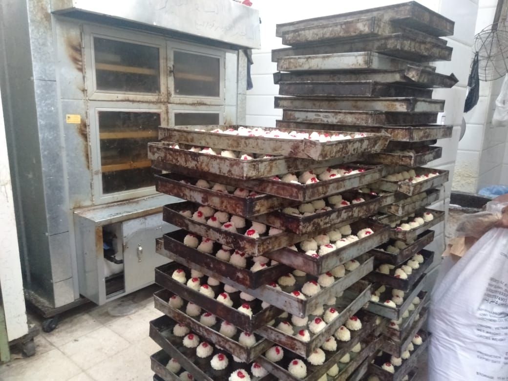 قبل العيد.. ضبط 7 أطنان حلوى خطيرة مجهولة...