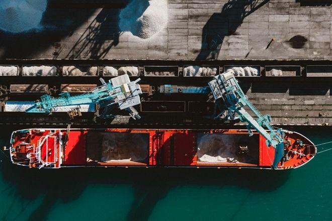 كيف يؤثر مضيق هرمز على إمدادات وأسعار الأسمدة؟