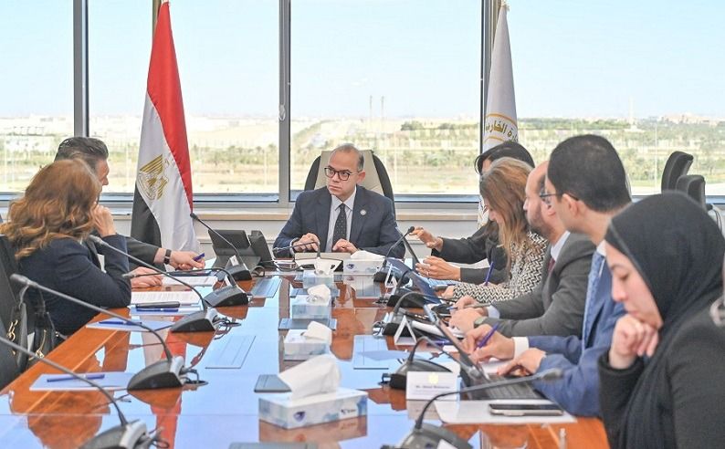 وزير الاستثمار: بناء قاعدة بيانات مدققة لصياغة سياسات تجارية تعزز نمو الاقتصاد القومي
