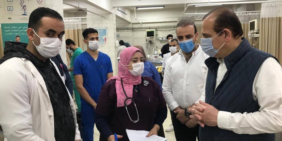 الصحة تحيل مدير قسم الطوارئ بمستشفى القناطر الخيرية للتحقيق بسبب غياب سوء التعامل مع المواطنين