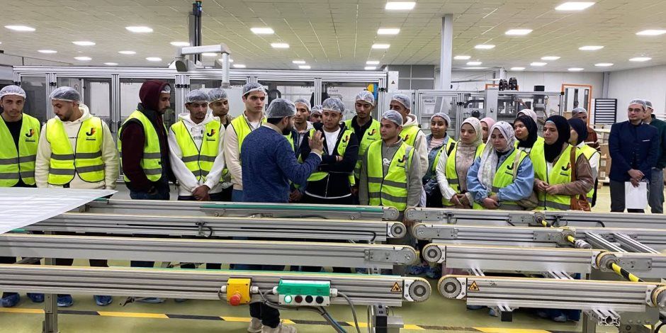 وزير التعليم العالي: عدد الجامعات التكنولوجية بلغ 14 جامعة تدرس 29 تخصصًا