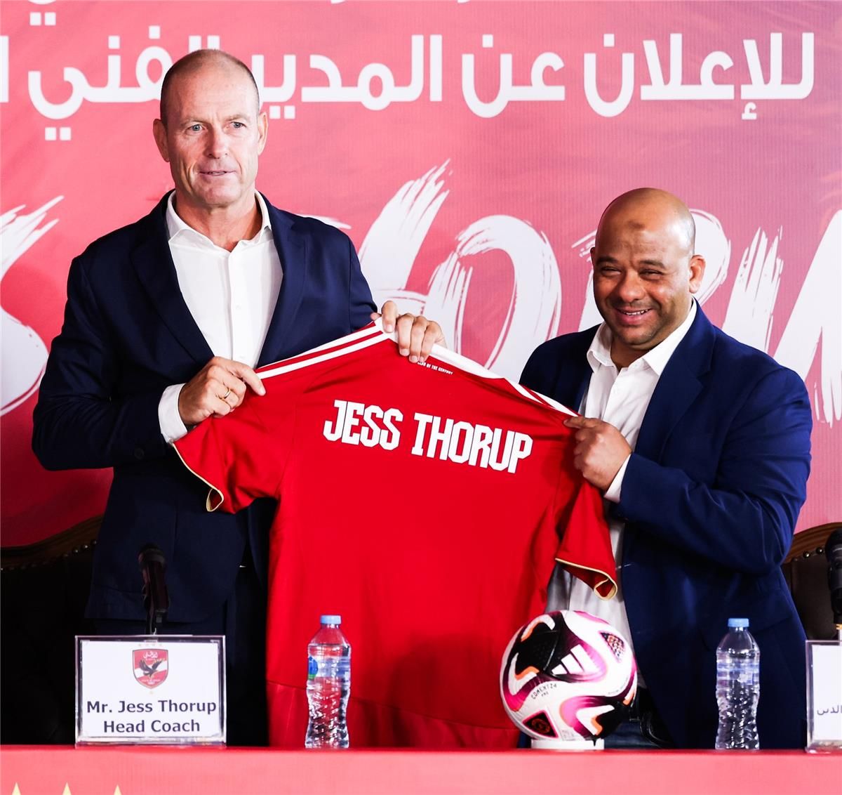 مصدر في الأهلي يكشف.. موقف الإدارة من عودة...