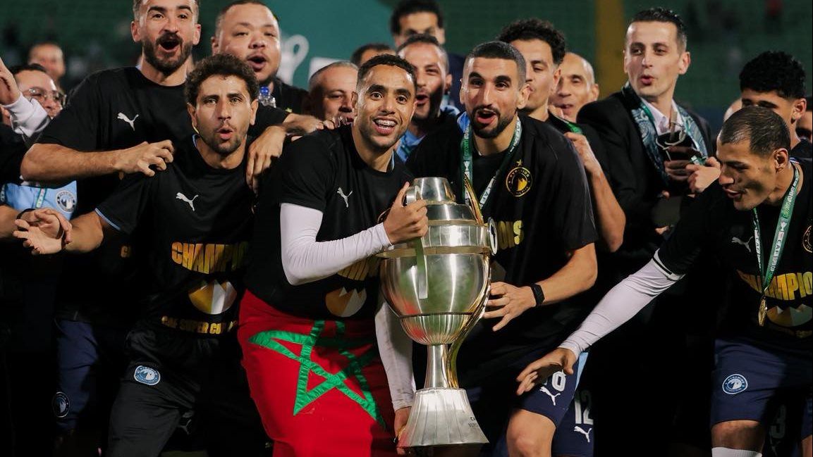 بعد إقصاءهما من البطولة.. وصف الاتحاد الافريقي لخروج...