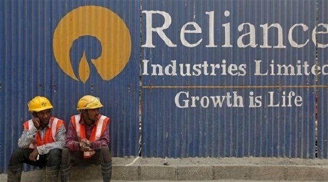 ريلاينس إندستريز الهندية تشتري 5 ملايين برميل من النفط الإيراني