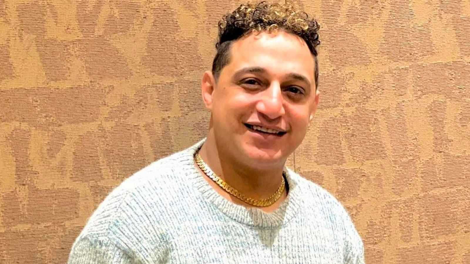 الاعتزال لم يدم.. المطرب المصري رضا البحراوي يعلن...