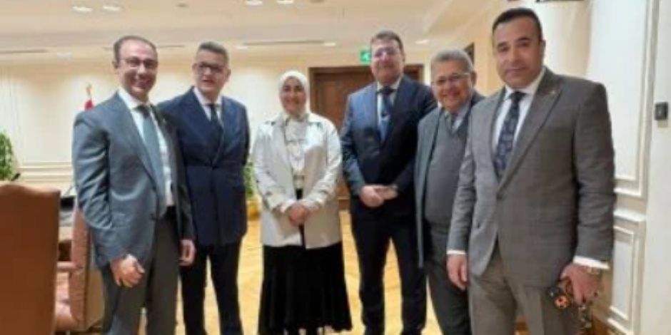 رئيس النواب يجتمع برؤساء اللجان النوعية لبحث أولويات المرحلة قبل مناقشة الموازنة