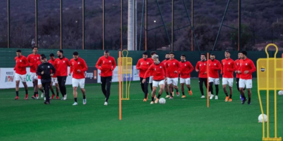 حافلة منتخب مصر تتجه لملعب الإنماء استعدادا لمواجهة السعودية