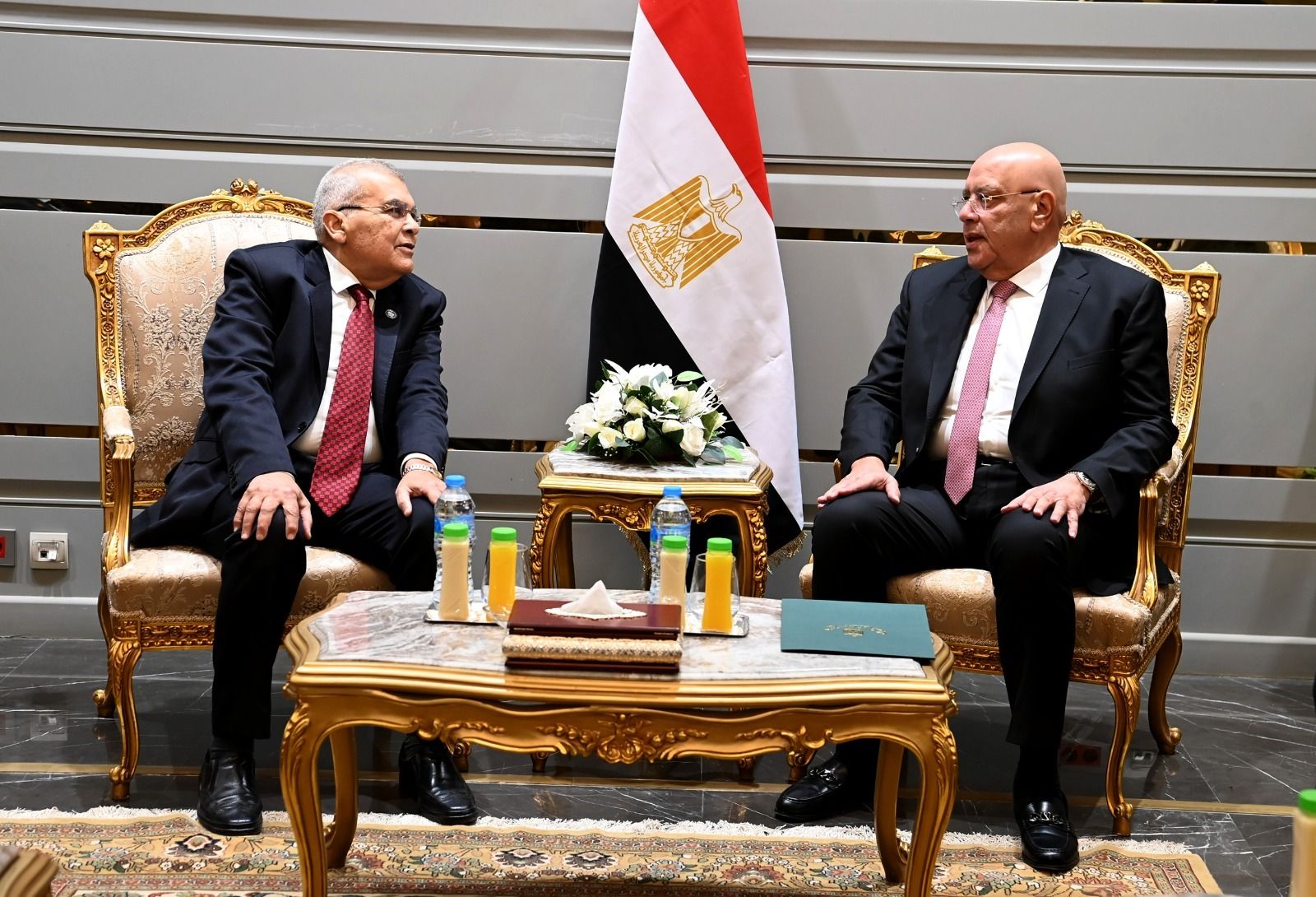 مجلسا النواب والشيوخ يعلنان إدانتهما القاطعة للاعتداءات الإيرانية على دول الخليج والأردن