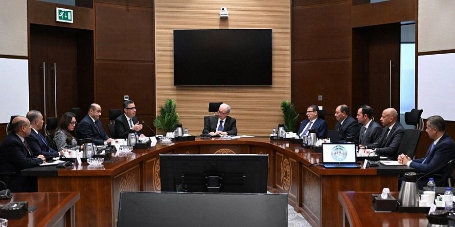 الحكومة تؤكد توفير احتياطيات آمنة من مختلف السلع الأساسية تكفي لمدد زمنية طويلة