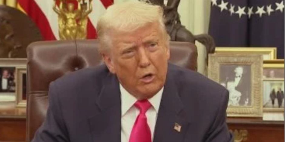 ترامب يكشف هدية طهران الأخيرة .. ويؤكد : مجتبي خامنئ ميت أو في حالة سيئة للغاية وأريد نفط إيران