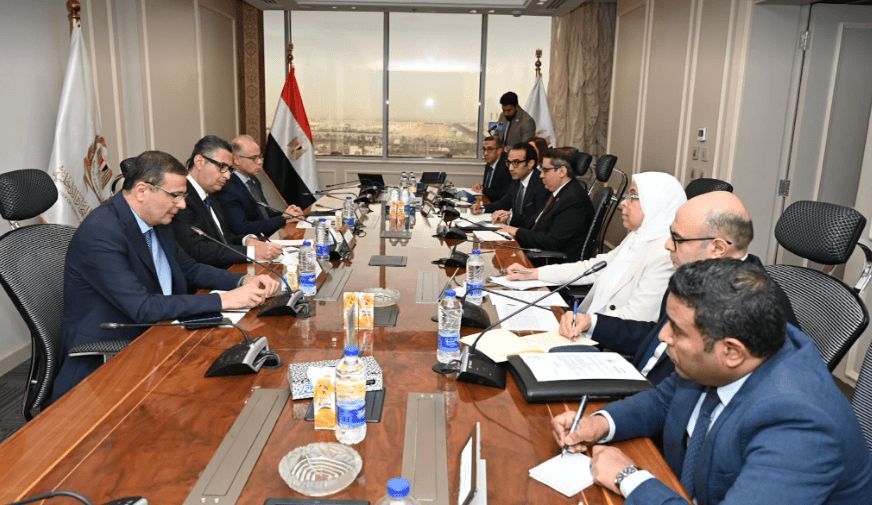 وزراء التموين والزراعة والاستثمار يبحثون آليات استقرار الأسواق وتعزيز التنمية الاقتصادية