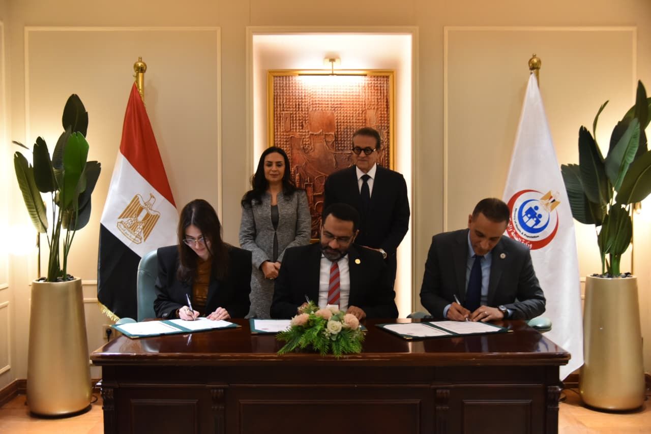 وزيرا الصحة والتضامن يشهدان مذكرة تفاهم لتقديم خدمات طبية للسيدات تحت شعار “اسبقي بخطوة”